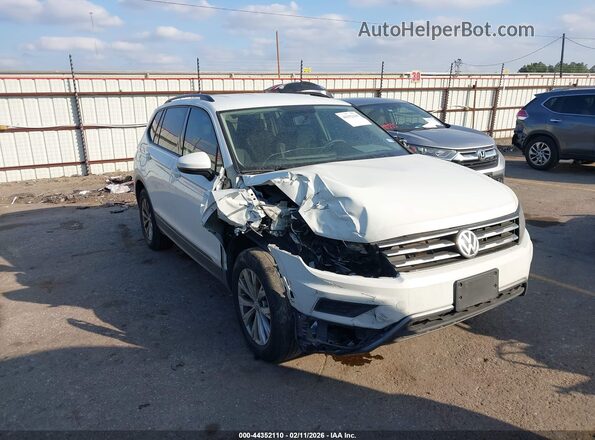 3VV1B7AX0LM015636 2020 VOLKSWAGEN TIGUAN Белый Вид спереди