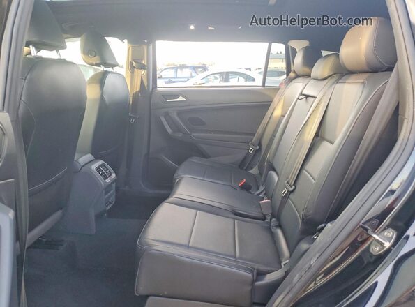 3VV2B7AX1KM175446 2019 VOLKSWAGEN TIGUAN Черный Вид задней части салона