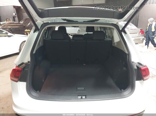 3VV2B7AX3KM182611 2019 VOLKSWAGEN TIGUAN Белый 