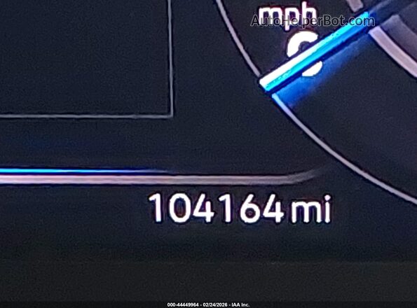 3VV2B7AX3KM182611 2019 VOLKSWAGEN TIGUAN Белый 