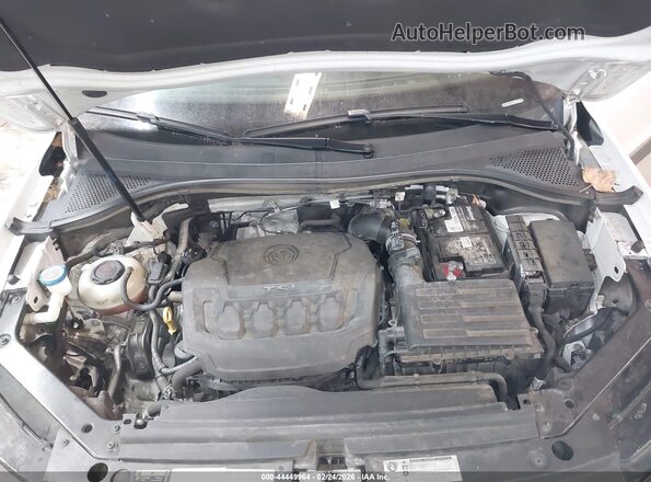 3VV2B7AX3KM182611 2019 VOLKSWAGEN TIGUAN Белый Вид сзади