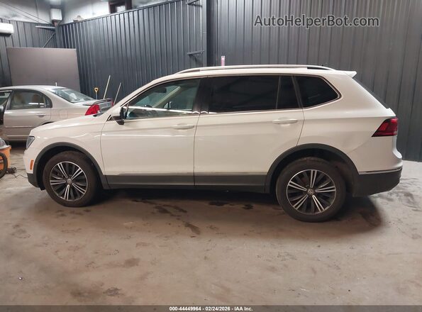 3VV2B7AX3KM182611 2019 VOLKSWAGEN TIGUAN Белый Панорамный вид салона 360°