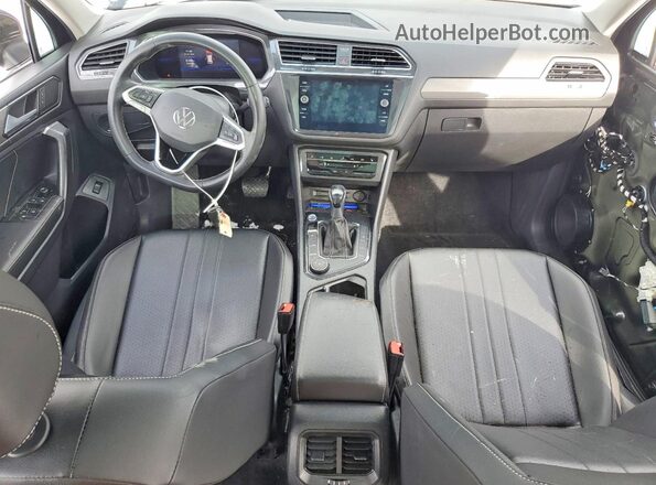 3VV2B7AX6NM043979 2022 VOLKSWAGEN TIGUAN Черный Вид панели приборов