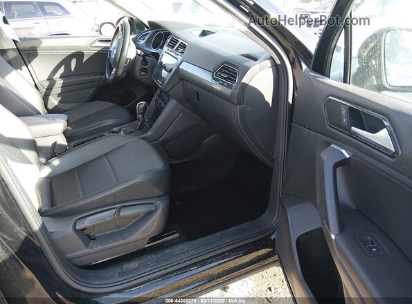 3VV2B7AX7JM188491 2018 VOLKSWAGEN TIGUAN Black Vista interior delantera