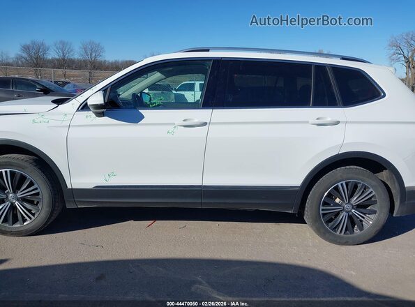 3VV2B7AX8KM011899 2019 VOLKSWAGEN TIGUAN White 
