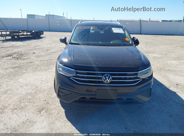 3VV3B7AX0RM002709 2024 VOLKSWAGEN TIGUAN Black Dashboard view