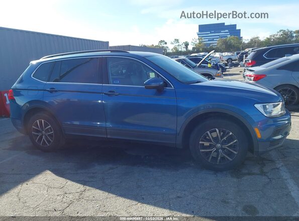 3VV3B7AX1KM100508 2019 VOLKSWAGEN TIGUAN Blue Rear interior view