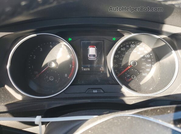 3VV3B7AX2JM188483 2018 VOLKSWAGEN TIGUAN Blue Instrument cluster view