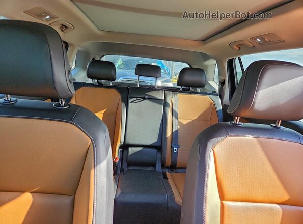 3VV3B7AX8KM129083 2019 VOLKSWAGEN TIGUAN Black Vista de los asientos traseros