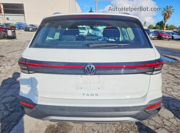 3VV5C7B22TM010441 2026 VOLKSWAGEN TAOS Белый Вид сзади