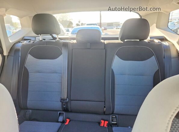 3VV5C7B22TM010441 2026 VOLKSWAGEN TAOS Белый Вид задних сидений