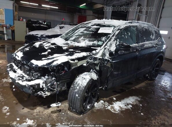 3VV8B7AX7RM032571 2024 VOLKSWAGEN TIGUAN Black Przód lewy