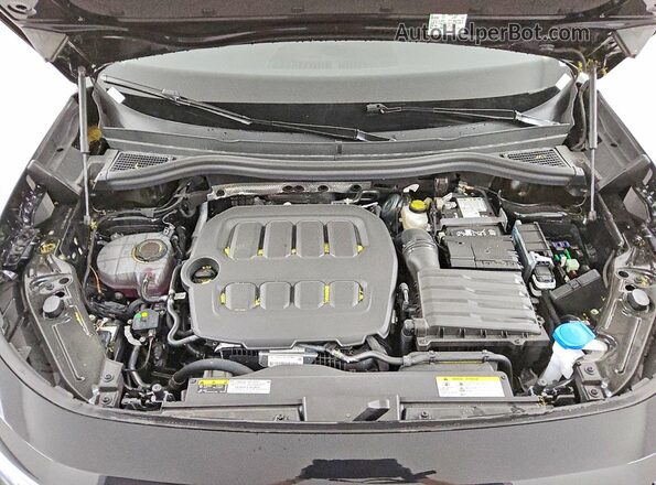 3VVFR7RM4TM017272 2026 VOLKSWAGEN TIGUAN Black Widok komory silnika