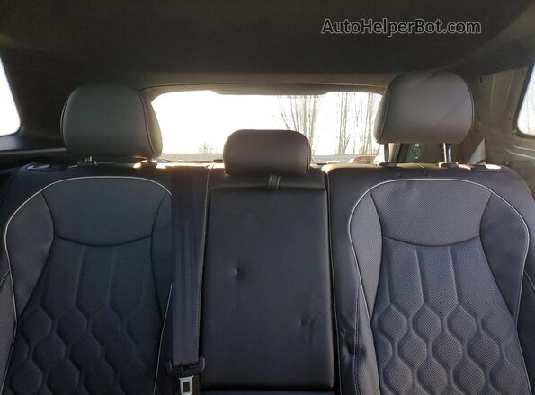 3VVLR7RM6SM042904 2025 VOLKSWAGEN TIGUAN Gray Rear seats view