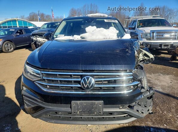 3VVMB7AX6PM018978 2023 VOLKSWAGEN TIGUAN Черный Вид спереди