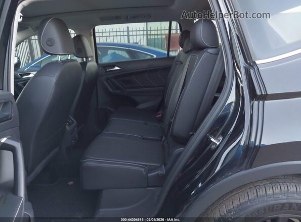 3VVNB7AX9RM138796 2024 VOLKSWAGEN TIGUAN Black VIN կոդի պիտակի տեսք