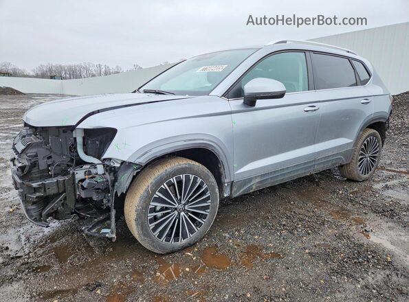 3VVSC7B20SM034996 2025 VOLKSWAGEN TAOS Silver Przód lewy