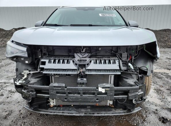 3VVSC7B20SM034996 2025 VOLKSWAGEN TAOS Silver Widok wnętrza 360 stopni