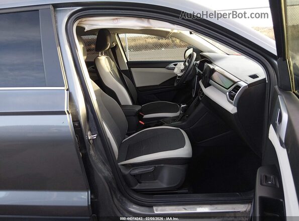 3VVSC7B2XSM017252 2025 VOLKSWAGEN TAOS Серый Вид салона спереди