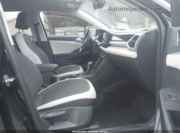 3VVUC7B29TM013994 2026 VOLKSWAGEN TAOS Черный Вид салона спереди