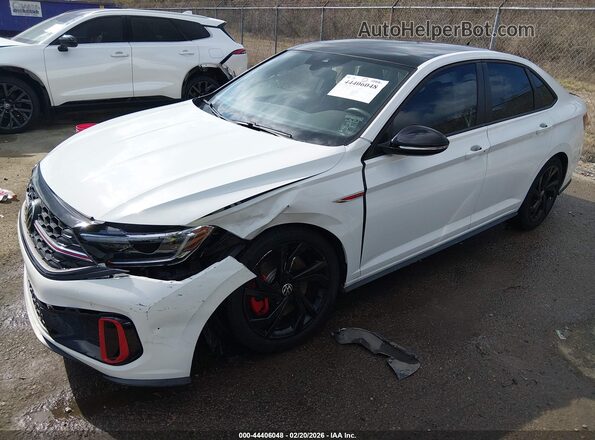 3VW2T7BU9PM022284 2023 VOLKSWAGEN JETTA Белый Передняя левая четверть