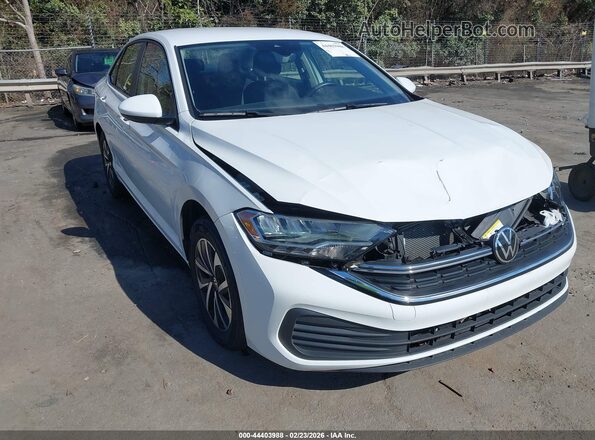 3VW4M7BU6RM010795 2024 VOLKSWAGEN JETTA Белый Передняя правая четверть