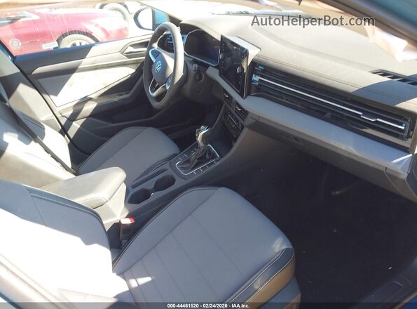 3VW7W7BU0TM026148 2026 VOLKSWAGEN JETTA Синий Вид салона спереди