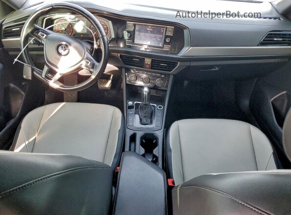 3VWC57BU4KM070458 2019 VOLKSWAGEN JETTA Gray Dashboard view