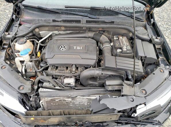 3VWD17AJ8JM226412 2018 VOLKSWAGEN JETTA Черный Вид задней части салона