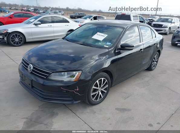 3VWDB7AJ4HM415744 2017 VOLKSWAGEN JETTA Черный Передняя левая четверть