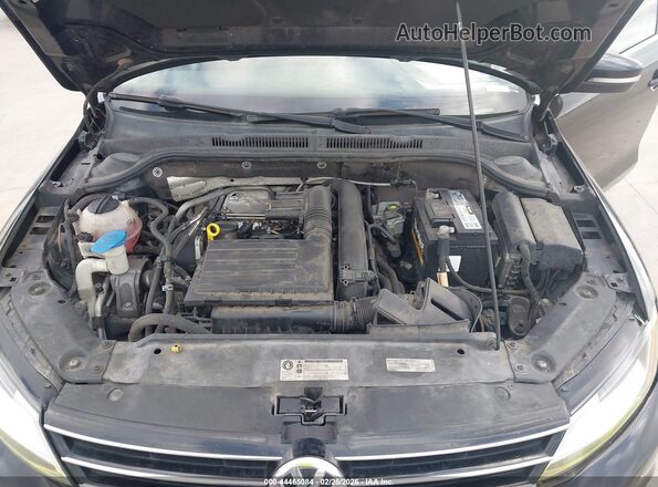 3VWDB7AJ4HM415744 2017 VOLKSWAGEN JETTA Черный Вид сзади