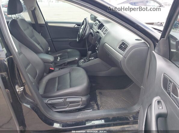 3VWDB7AJ4HM415744 2017 VOLKSWAGEN JETTA Черный Вид салона спереди