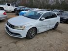 3VWDB7AJ8HM295012
