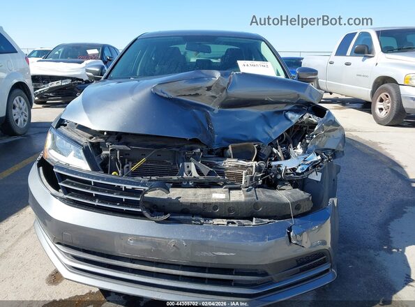 3VWDB7AJ8JM219831 2018 VOLKSWAGEN JETTA Серый Вид спереди