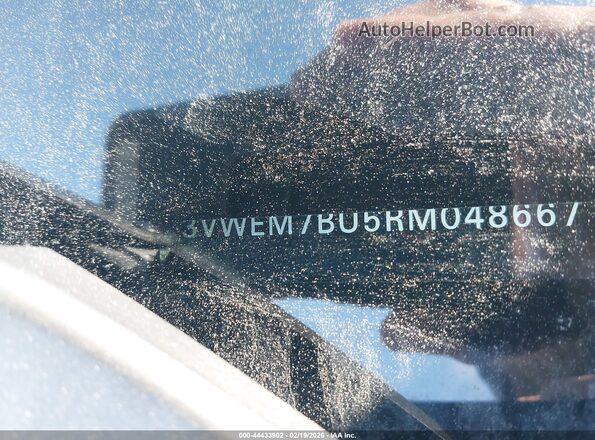 3VWEM7BU5RM048667 2024 VOLKSWAGEN JETTA Синий Вид подкапотного пространства