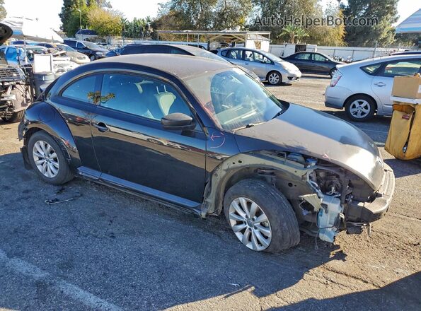 3VWF17AT9HM611515 2017 VOLKSWAGEN BEETLE Черный Передняя правая четверть