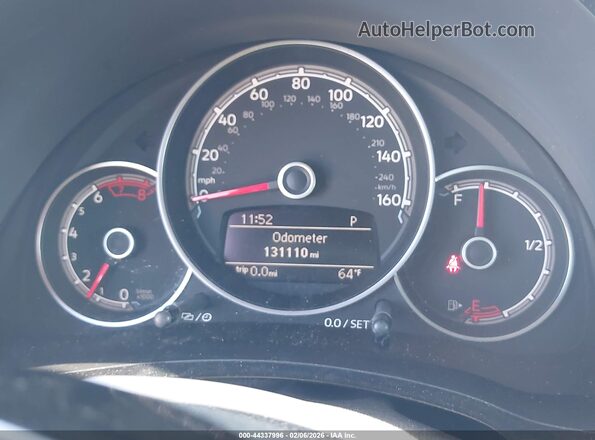 3VWFD7AT4JM709722 2018 VOLKSWAGEN BEETLE Blue Вид задніх сидінь
