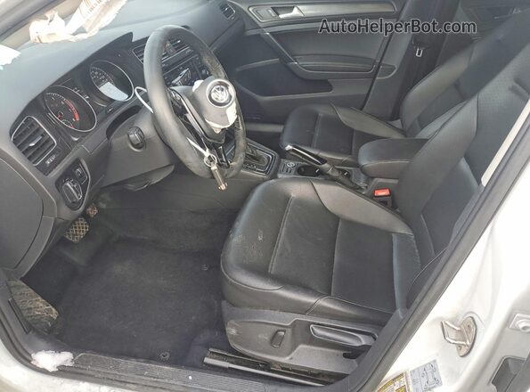 3VWG57AU9MM001237 2021 VOLKSWAGEN GOLF Белый Вид салона спереди