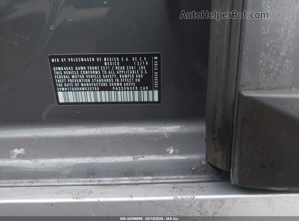 3VWH17AU0HM520750 2017 VOLKSWAGEN GOLF Серый Вид подкапотного пространства