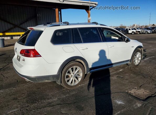 3VWM17AU2HM526936 2017 VOLKSWAGEN GOLF White Задня права чверть
