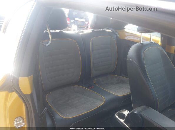 3VWS17AT1HM621065 2017 VOLKSWAGEN BEETLE Orange VIN კოდის სტიკერის ხედი