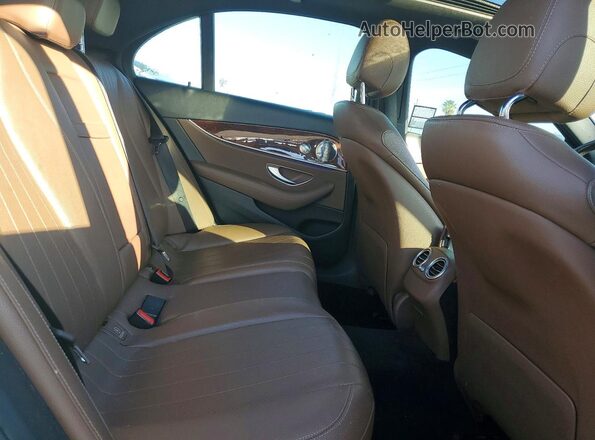 WDDZF4KB8HA098329 2017 MERCEDES-BENZ E White Vista interior trasera