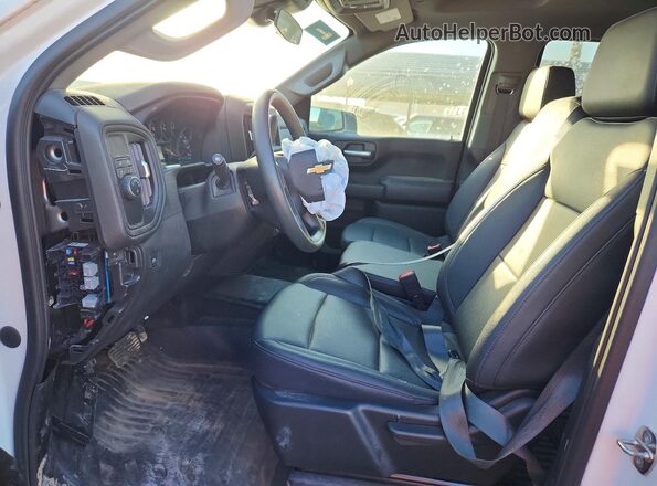 2GCPAAED7P1148559 2023 CHEVROLET SILVERADO Белый Вид панели приборов