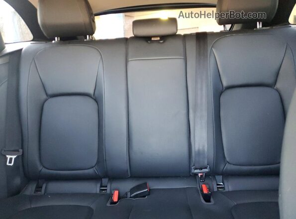 SADCJ2GX4JA237664 2018 JAGUAR F-PACE Серый Вид задней части салона