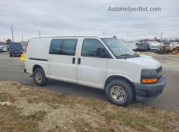 1GCWGAFP7M1240582 2021 CHEVROLET EXPRESS White Вид спереду