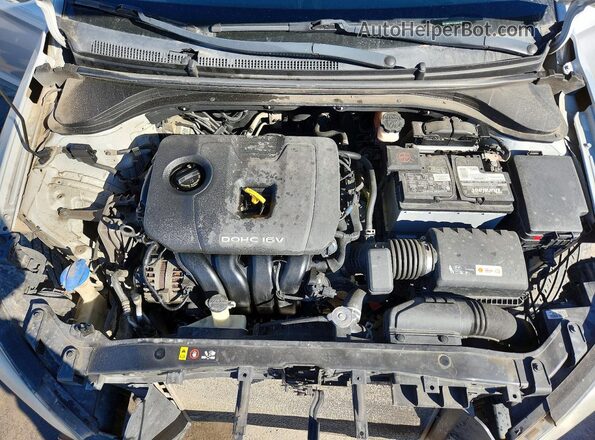 KMHD74LFXJU646141 2018 HYUNDAI ELANTRA Серебряный Вид подкапотного пространства