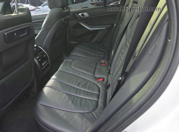 5UXCR6C55KLK82410 2019 BMW X5 Белый Вид сзади