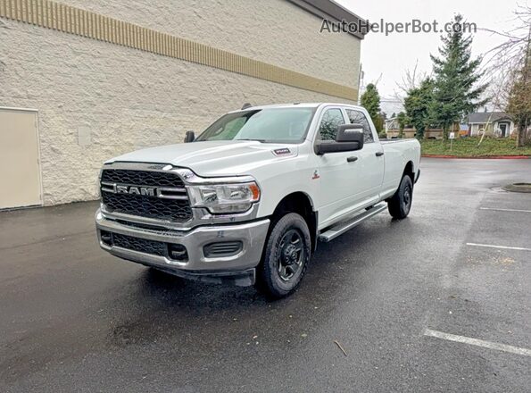 3C6UR5HL2PG614435 2023 RAM 2500 Белый Задняя правая четверть
