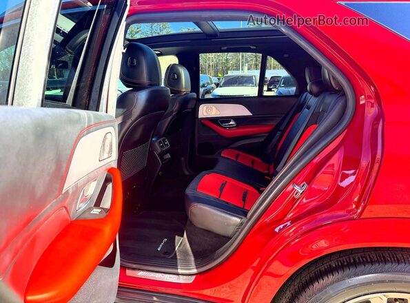 4JGFB6BB0MA450099 2021 MERCEDES-BENZ GLE Красный Вид панели приборов