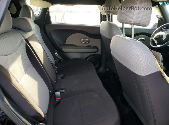 KNDJN2A26J7570529 2018 KIA SOUL Черный Вид подкапотного пространства